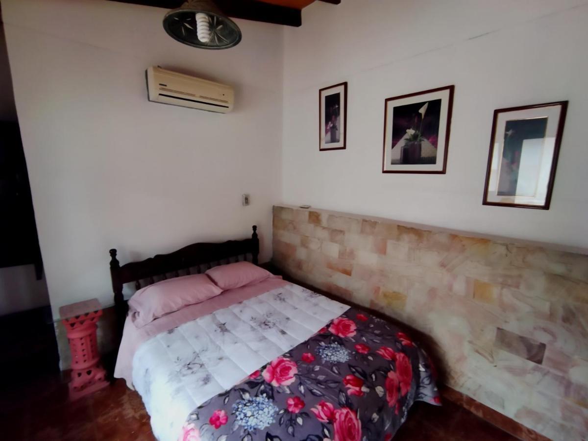 Hotel La Aparesida Areguá المظهر الخارجي الصورة