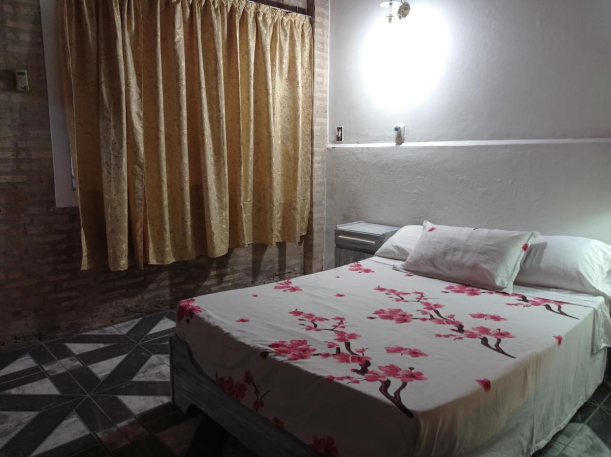 Hotel La Aparesida Areguá المظهر الخارجي الصورة